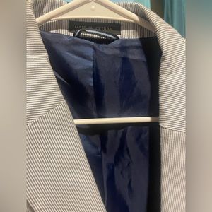 Man’s suit top